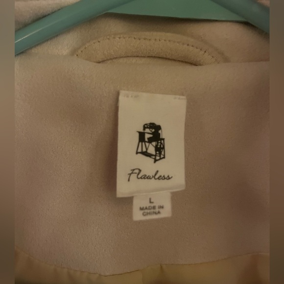 Flawless- Walford Cropped Faux Suede Fringe Jacket - Size L - Picture 3 of 10